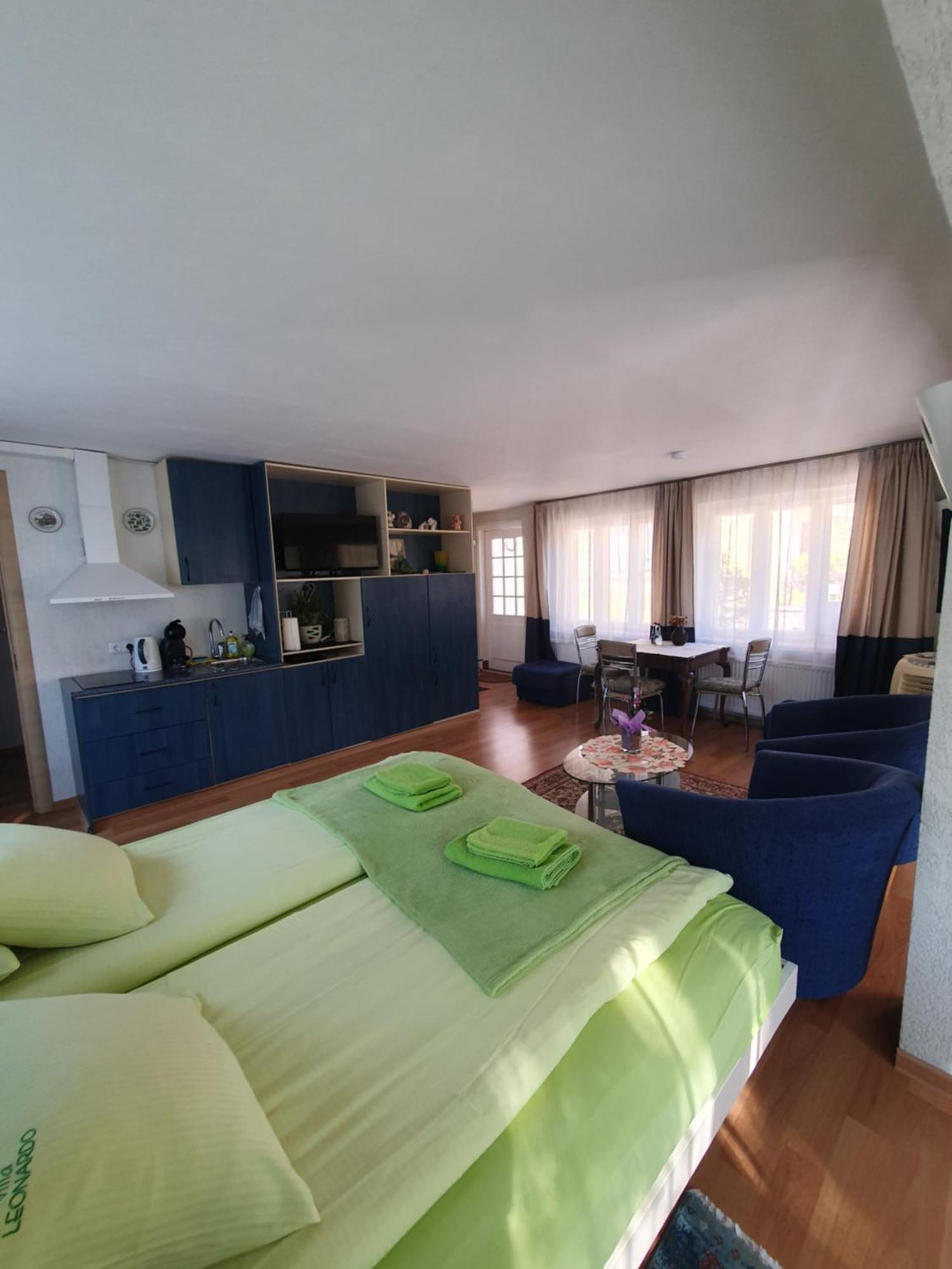 Villa Leonardo เวนต์สปิลส์ ภายนอก รูปภาพ