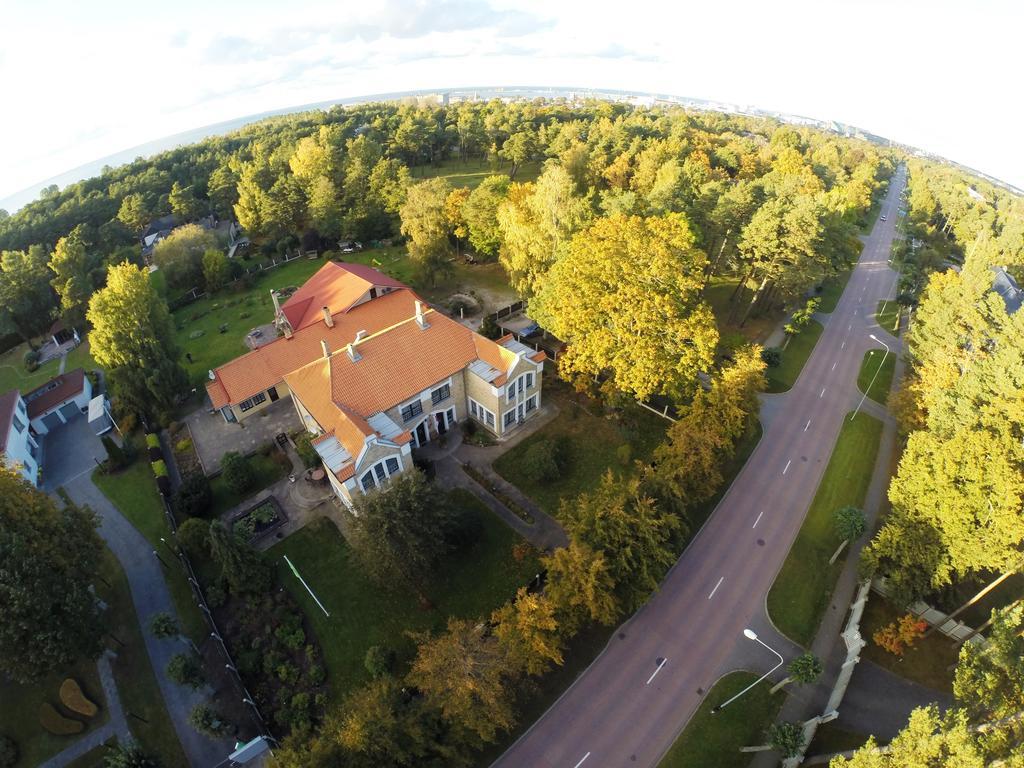 Villa Leonardo เวนต์สปิลส์ ภายนอก รูปภาพ